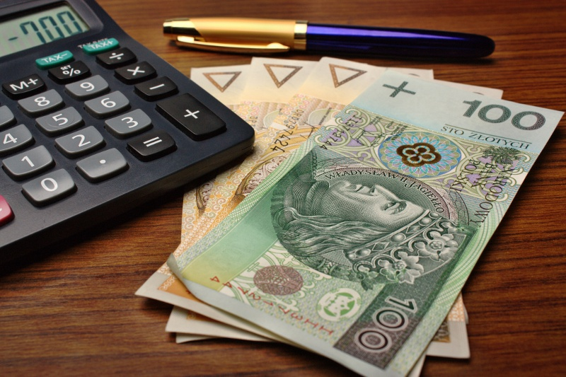 ZUS przy ryczałcie w praktyce – składki, limity i realne koszty